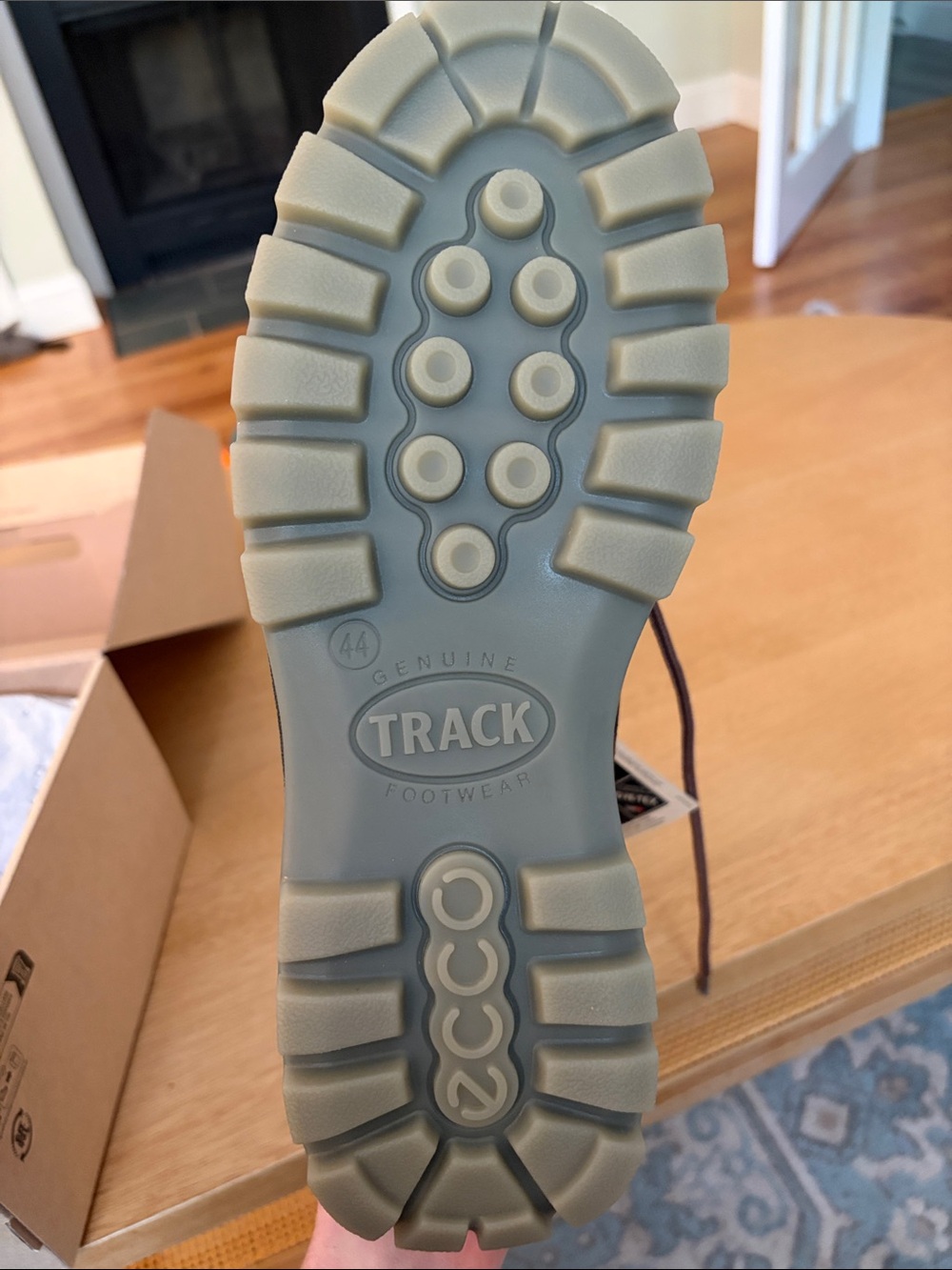 ECCO Men's Track 25 Low GTX shoes - Picture 4 of 5